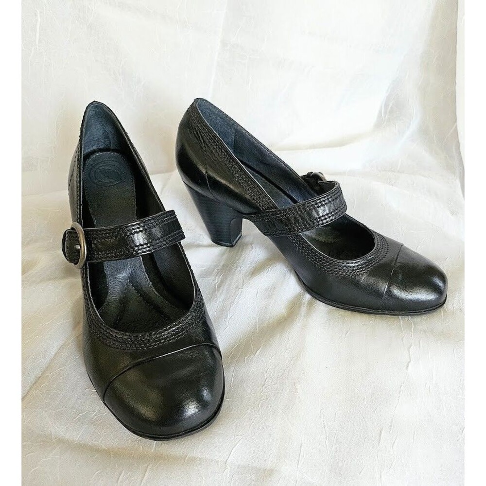 Vintage Nurture Blocked Heel Mary Janes, Black, Women's shoes size 8M